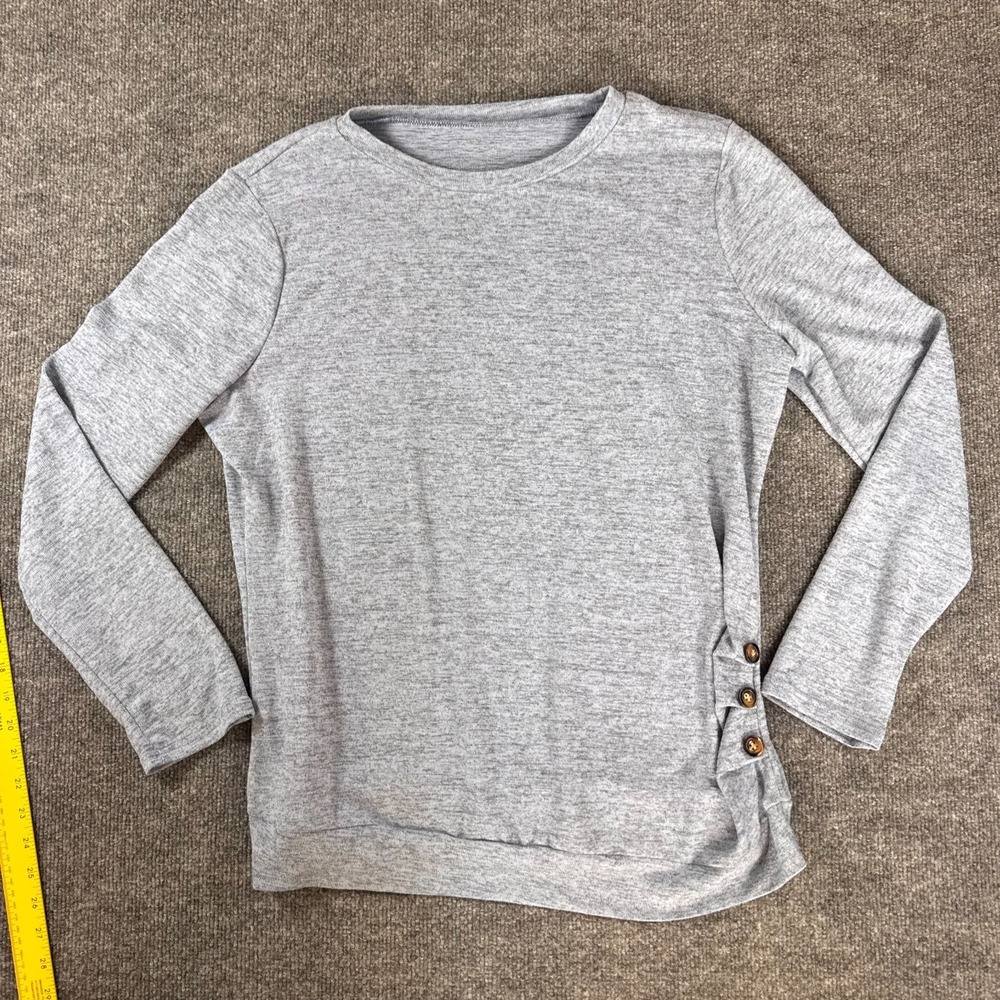 Women's Gray Crew Neck Long Sleeve T-Shirt Blouse With Button Detail - XXL